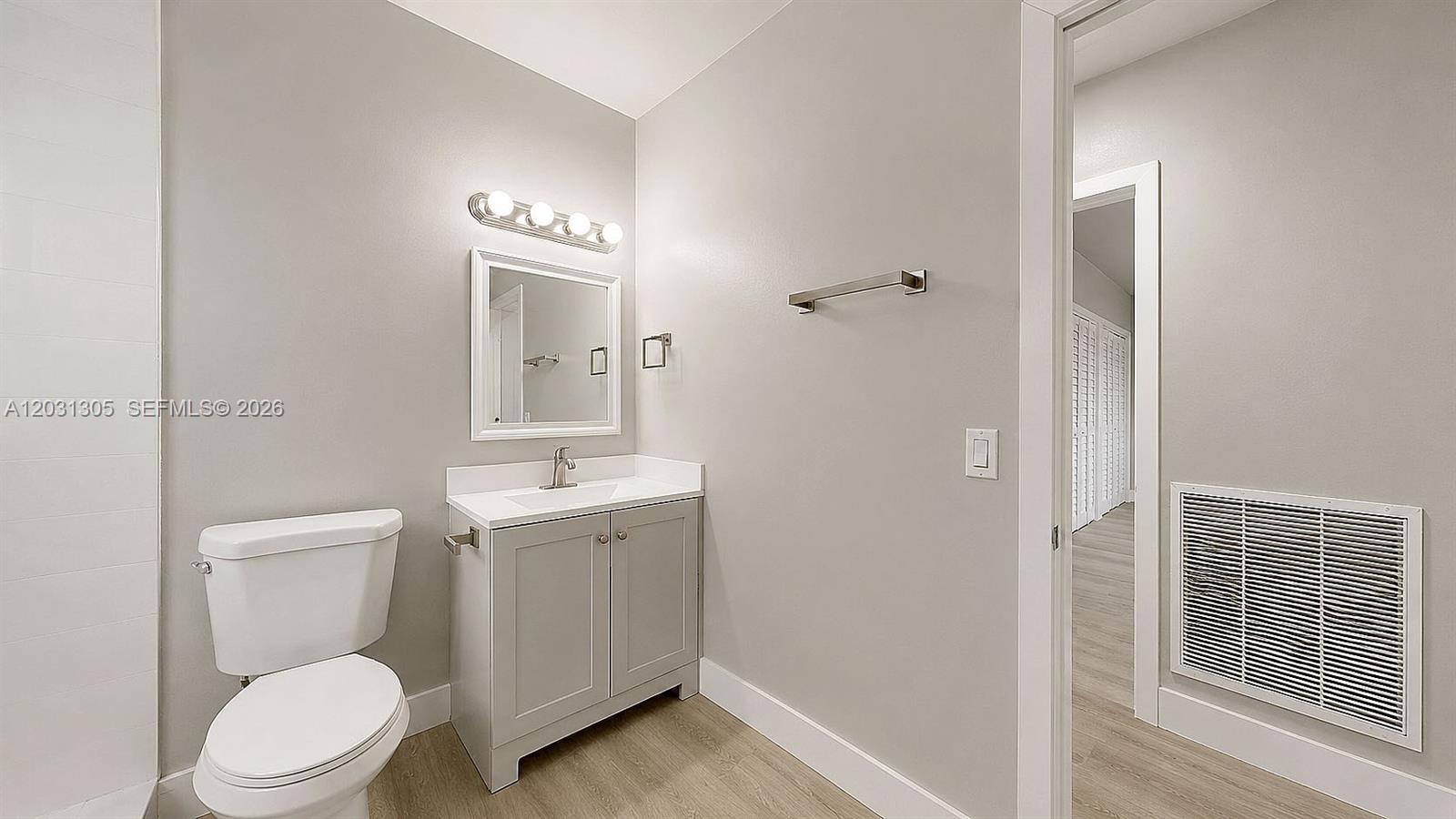 101 West 11th Street, Unit 8 Hialeah, FL 33010 - Photo 25 of 38