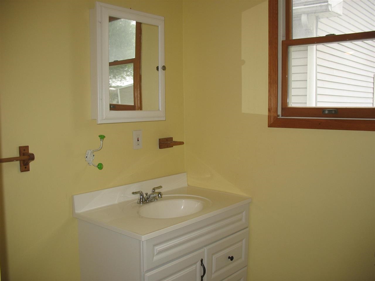 10512 Edison Road Osceola, IN 46561 - Photo 12 of 16 Gallery Image 12