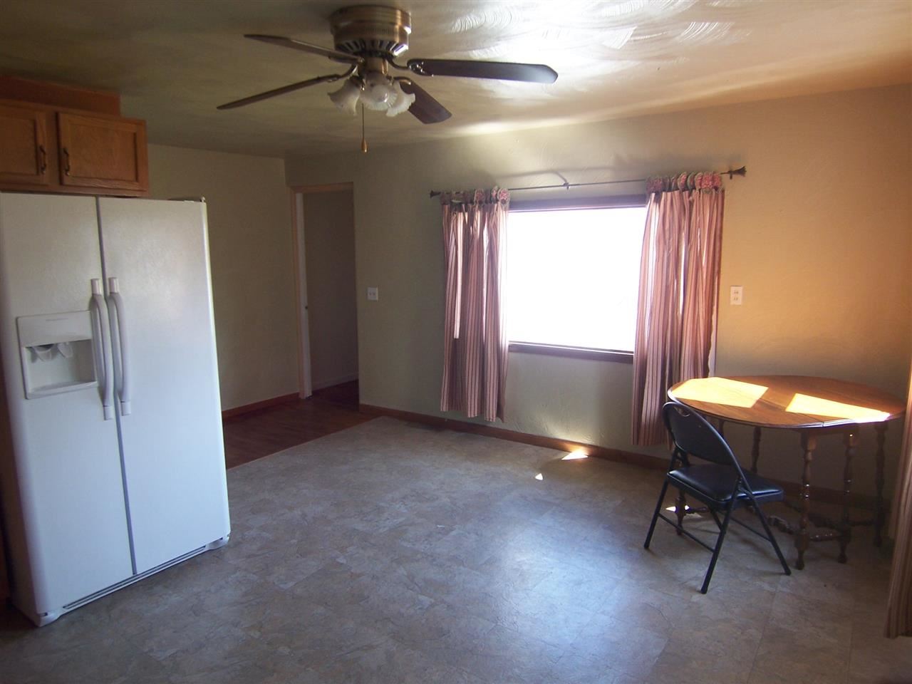 10512 Edison Road Osceola, IN 46561 - Photo 3 of 16 Gallery Image 3