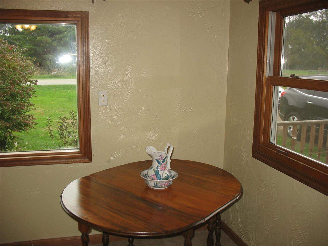 10512 Edison Road Osceola, IN 46561 - Photo 8 of 16 Gallery Image 8