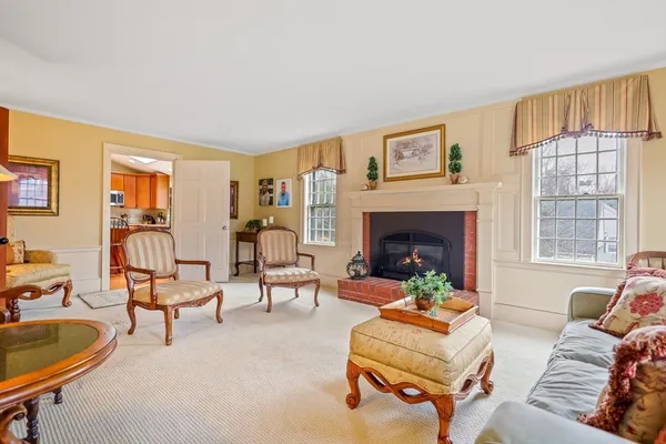 $899,900 | 15 Cedarcrest Lane, Haverhill, MA 01835