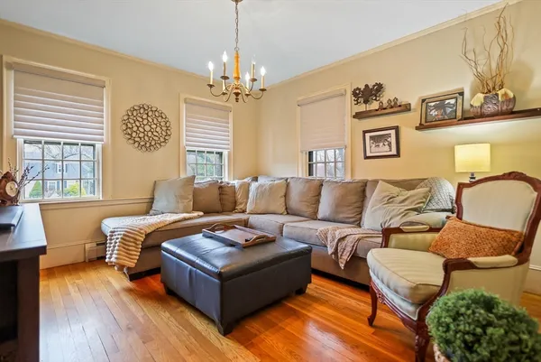 $899,900 | 15 Cedarcrest Lane, Haverhill, MA 01835