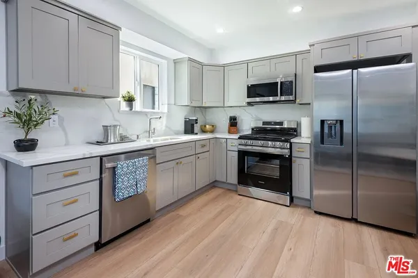 $2,999,999 | 1153 South Ardmore Avenue, Los Angeles, CA 90006