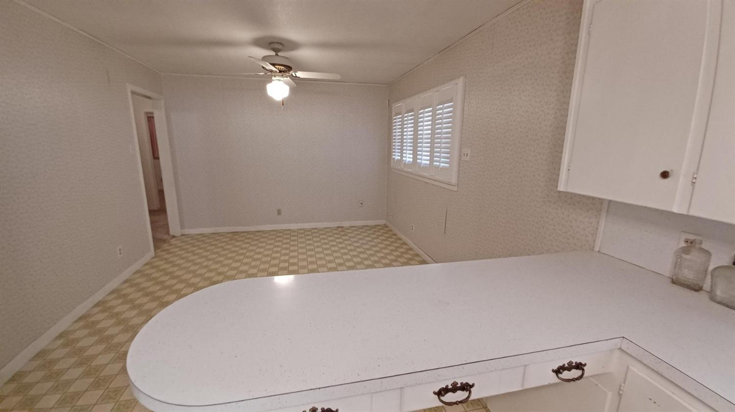 206 South W 7th Street Lockney, TX 79241 - Photo 15 of 47