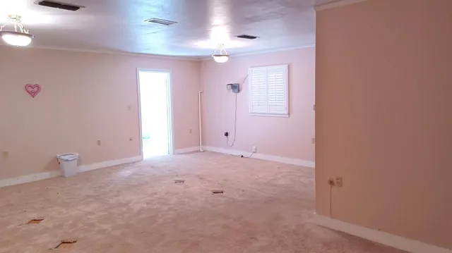 an empty room with closet