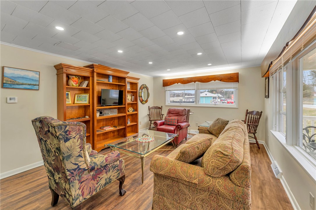 38 Oak Street Deposit, NY 13754 - Photo 4 of 35