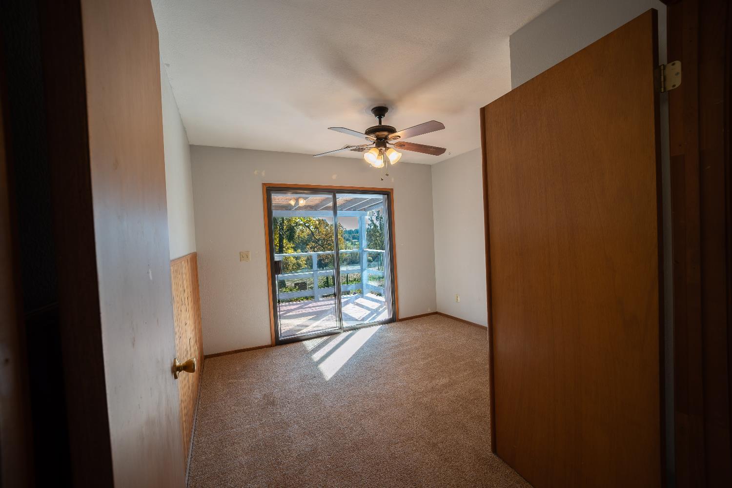 33 Stanley Road West Point, CA 95255 - Photo 20 of 46 an empty room with windows and closet
