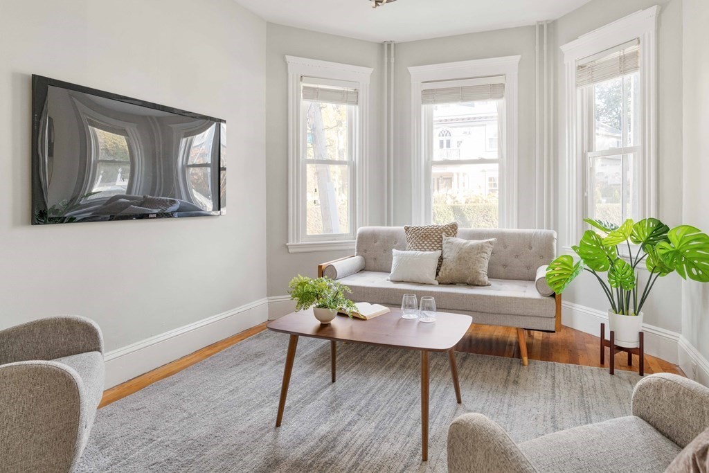 83 Glen Road, Unit 1 Boston, MA 02130 - Photo 15 of 31 Gallery Image 15