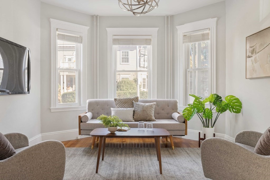 83 Glen Road, Unit 1 Boston, MA 02130 - Photo 17 of 31 Gallery Image 17