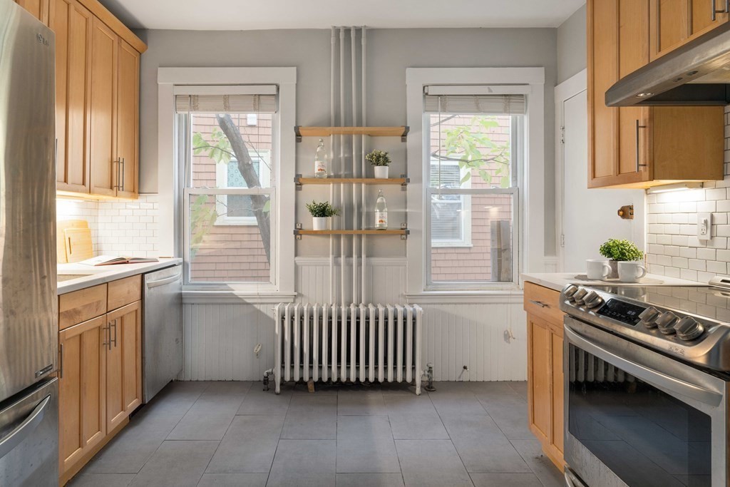 83 Glen Road, Unit 1 Boston, MA 02130 - Photo 10 of 31 Gallery Image 10