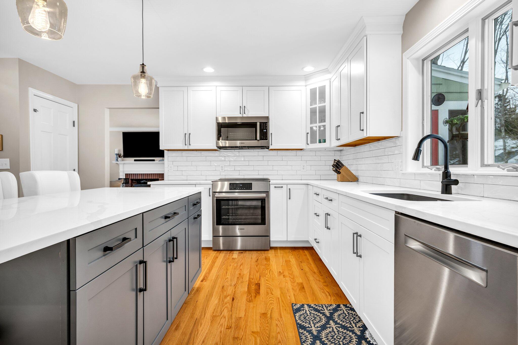 1 Schooner Road Scarborough, ME 04074 - Photo 12 of 63 40-web-or-mls-DSC08096