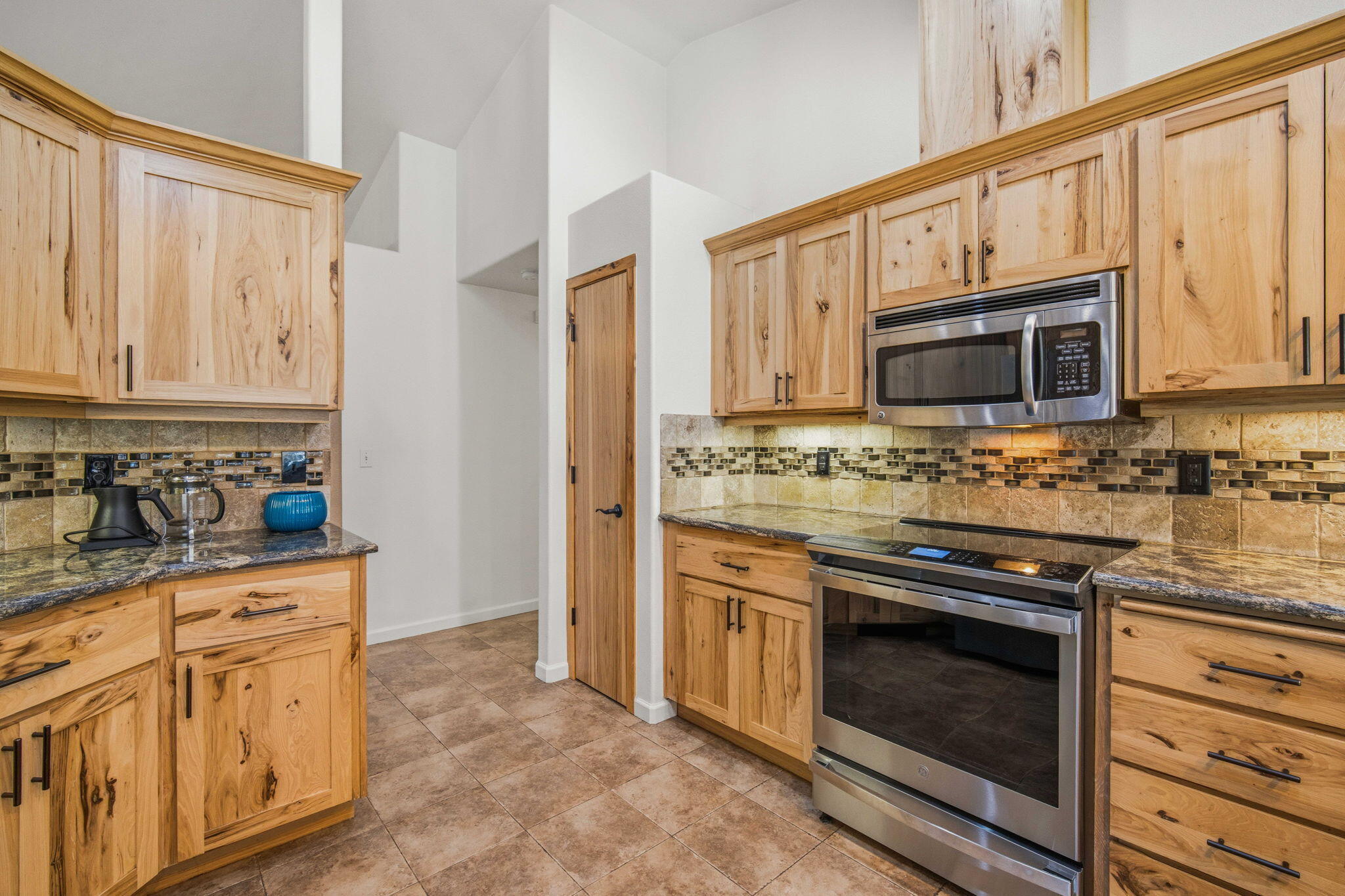 55965 Blue Eagle Road Bend, OR 97707 - Photo 12 of 44 09