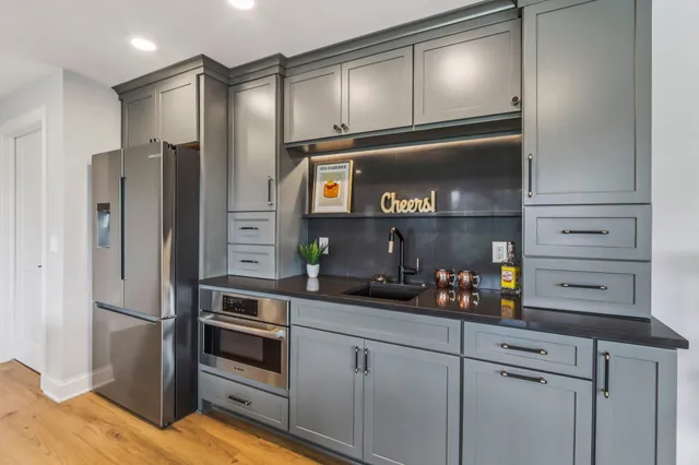 $1,349,900 | 1104 Winn, Madison, WI 53704