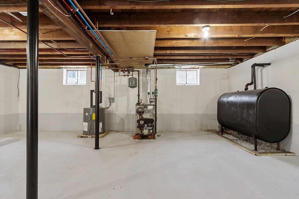 10 Townsend Road Shirley, MA 01464 - Photo 29 of 38 a view of a room with gym equipment