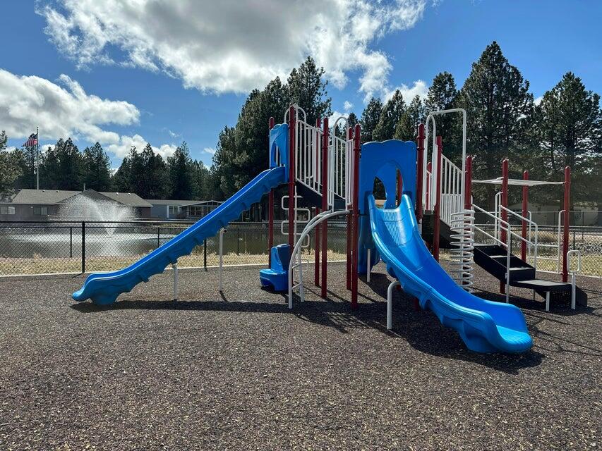 61000 Brosterhous Road, Unit 516 Bend, OR 97702 - Photo 28 of 30 20230413200928239635000000-o