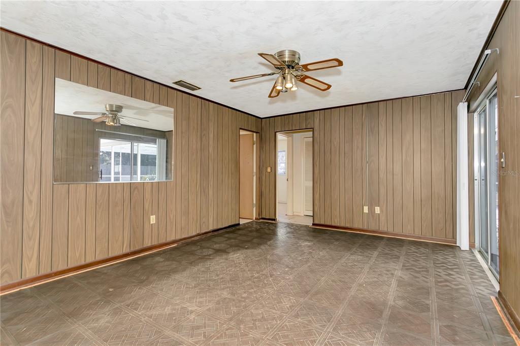 2123 South Beneva Road Sarasota, FL 34232 - Photo 13 of 65