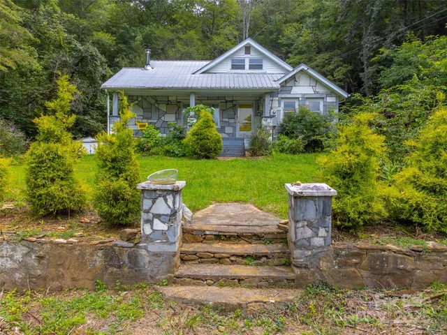 $550,000 | 105 Marble Drive, Sylva, NC 28779