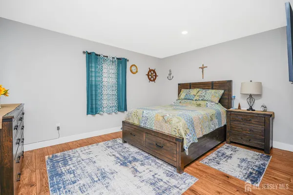 $630,000 | 134 Union Street, Carteret, NJ 07008