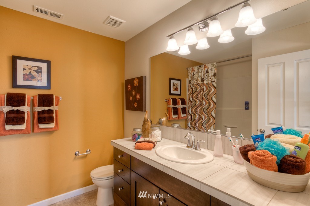 17718 Southeast 189th Street, Unit 39 Renton, WA 98058 - Photo 18 of 25 Gallery Image 18