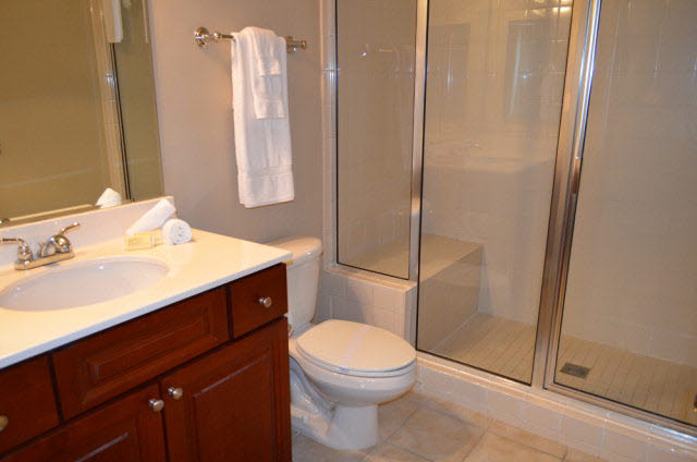 4851 Main Street, Unit 616 Orange Beach, AL 36561 - Photo 17 of 25 Bathroom 2