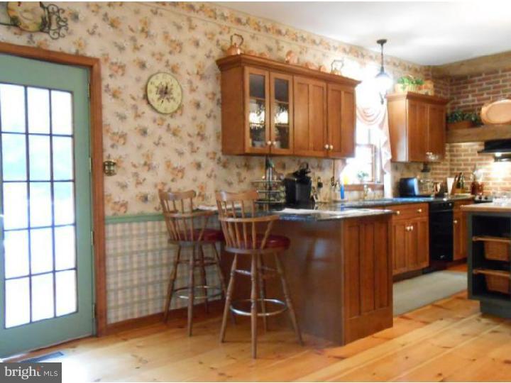 138 Stewart Avenue Sinking Spring, PA 19608 - Photo 5 of 23 Gallery Image 5