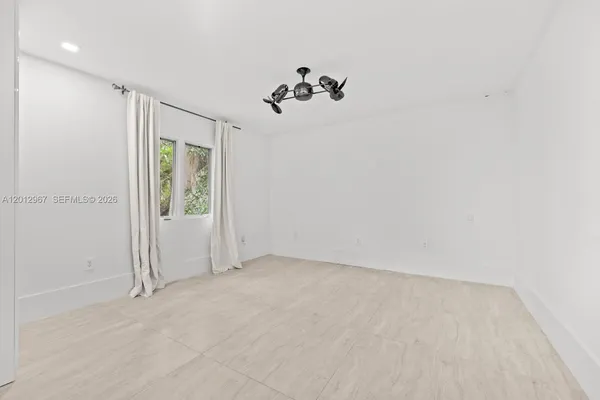 $11,900 | 1830 Chucunantah Road, Miami, FL 33133