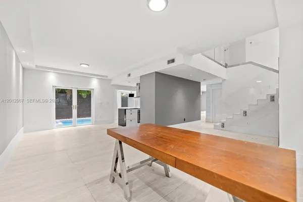 $11,900 | 1830 Chucunantah Road, Miami, FL 33133