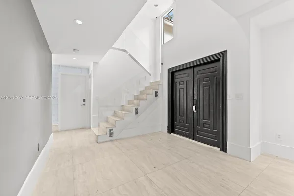 $11,900 | 1830 Chucunantah Road, Miami, FL 33133