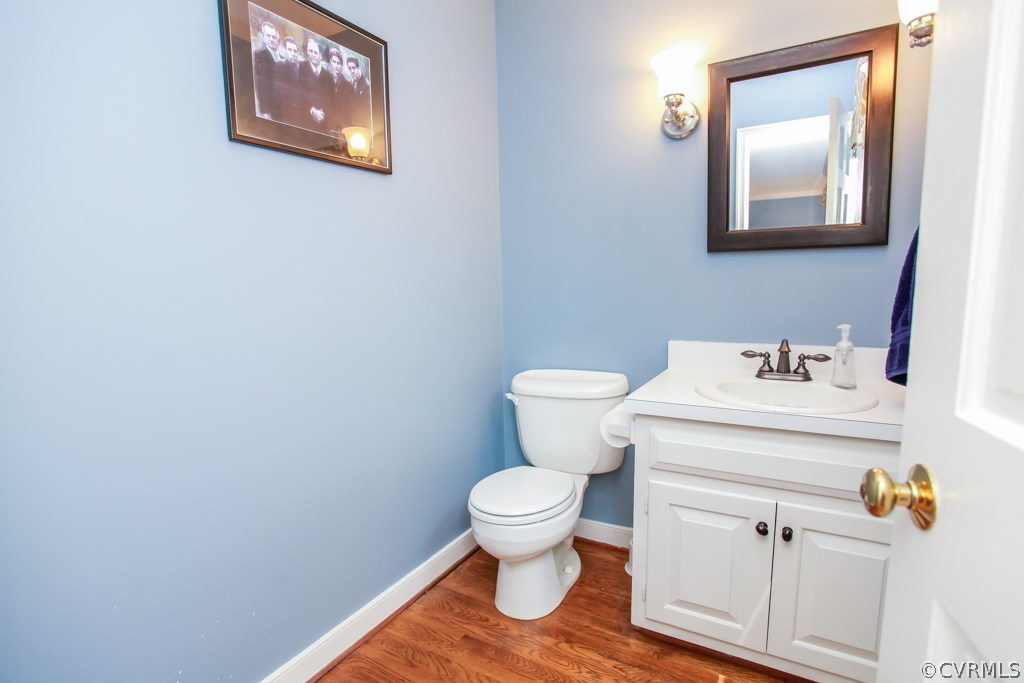 1011 Pine Ridge Road Richmond, VA 23226 - Photo 11 of 19 First floor half bath off of family room.