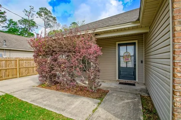$237,500 | 1629 Viola Street, Mandeville, LA 70448