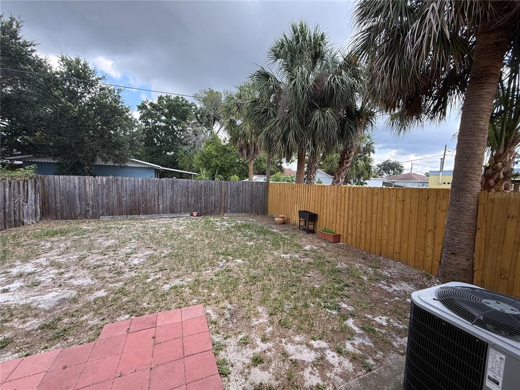 2907 West Chestnut Street Tampa, FL 33607 - Photo 13 of 16
