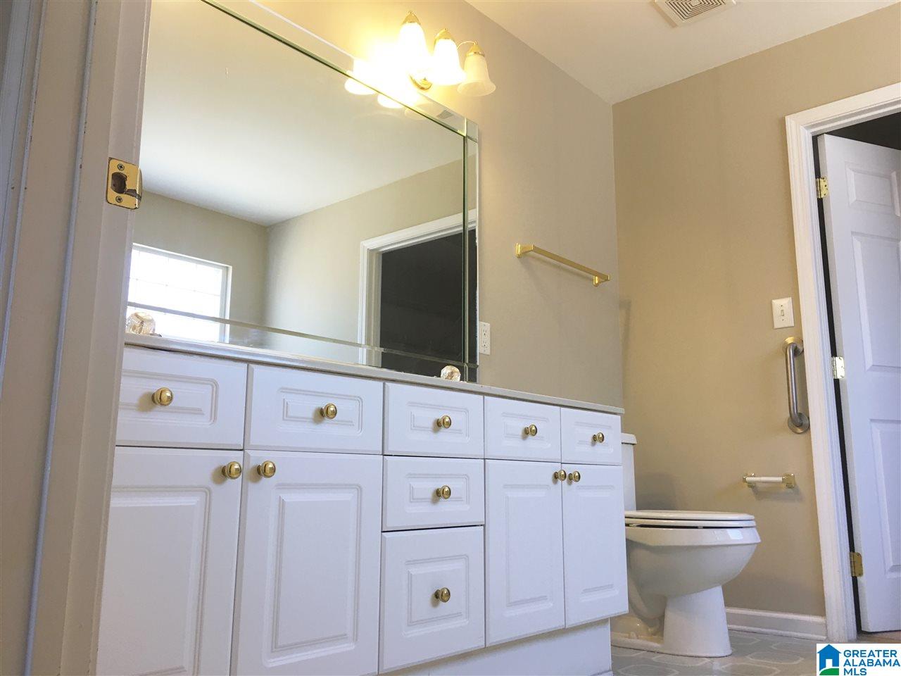4501 Primrose Circle Bessemer, AL 35022 - Photo 36 of 49