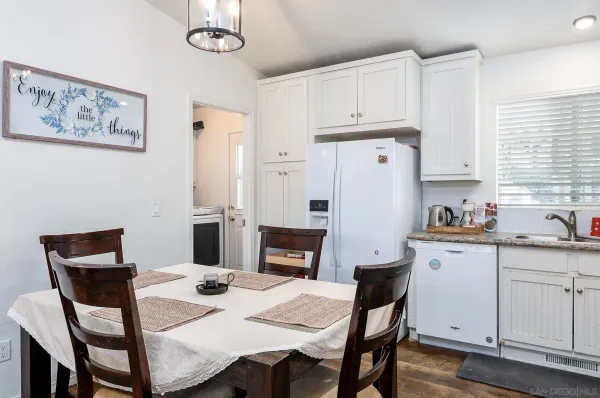 $195,500 | 3505 Alpine Boulevard, Unit SPC 11, Alpine, CA 91901