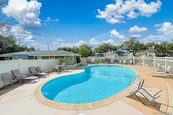 $195,500 | 3505 Alpine Boulevard, Unit SPC 11, Alpine, CA 91901