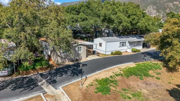 $195,500 | 3505 Alpine Boulevard, Unit SPC 11, Alpine, CA 91901