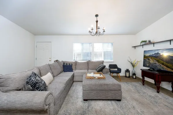 $195,500 | 3505 Alpine Boulevard, Unit SPC 11, Alpine, CA 91901