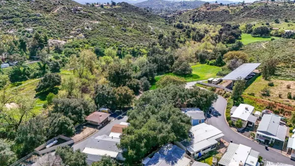 $195,500 | 3505 Alpine Boulevard, Unit SPC 11, Alpine, CA 91901