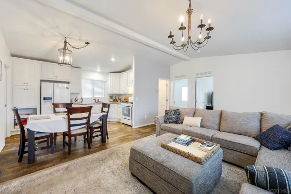$195,500 | 3505 Alpine Boulevard, Unit SPC 11, Alpine, CA 91901