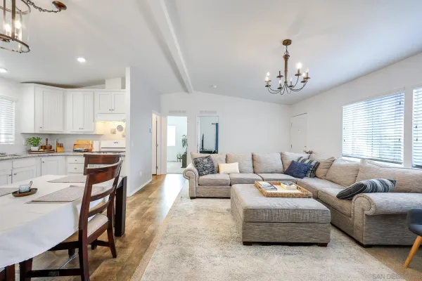 $195,500 | 3505 Alpine Boulevard, Unit SPC 11, Alpine, CA 91901