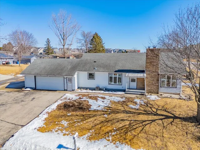 $2,500 | 300 Pleasant Drive, Waunakee, WI 53597