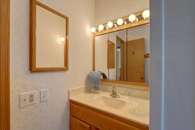 $2,500 | 300 Pleasant Drive, Waunakee, WI 53597