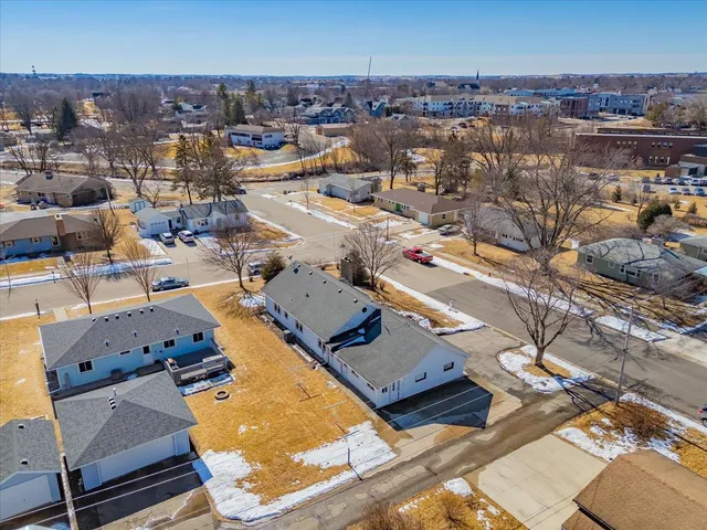 $2,500 | 300 Pleasant Drive, Waunakee, WI 53597