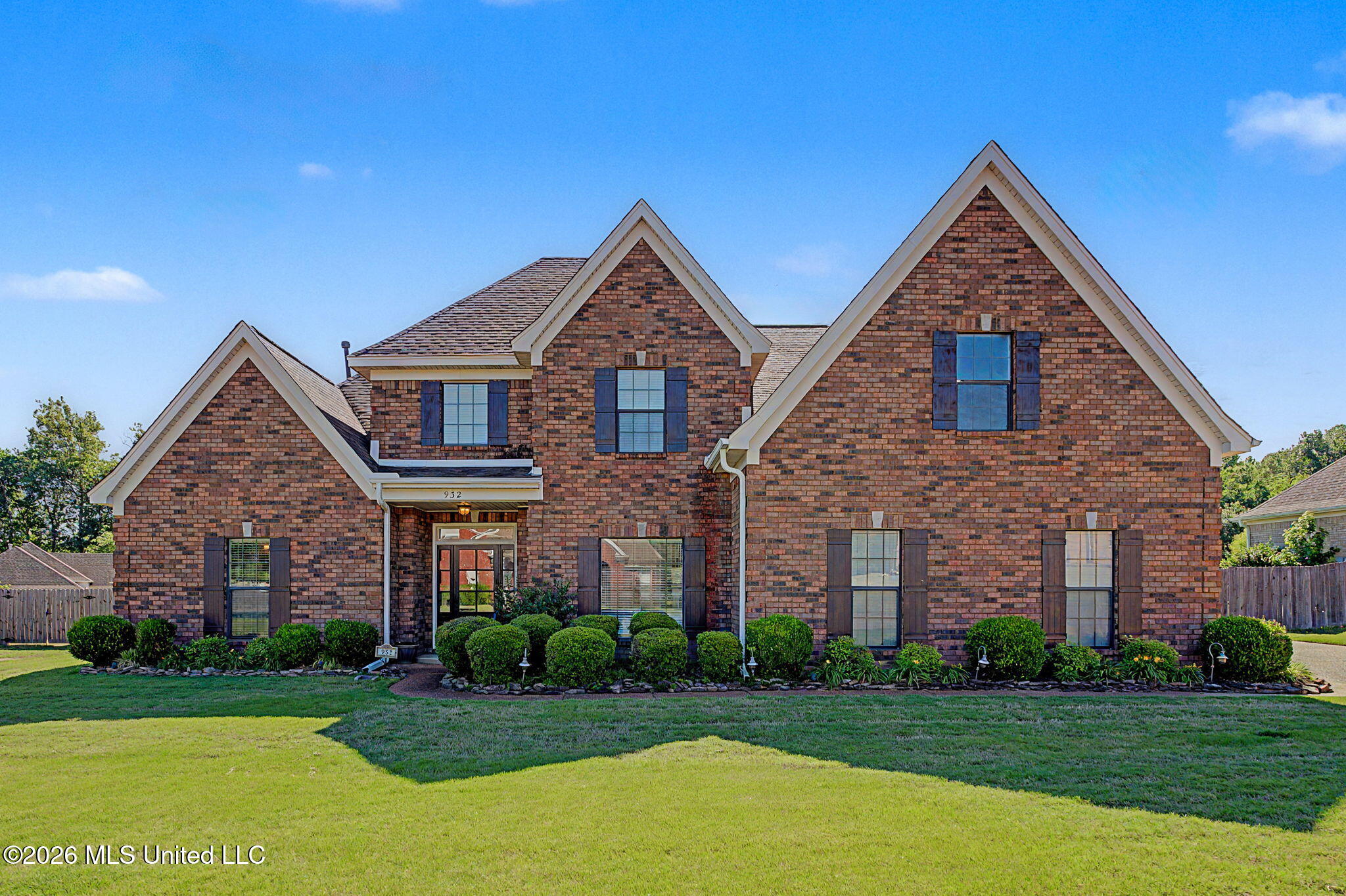932 Gates Street Hernando, MS 38632 - Photo 1 of 54 Front View!