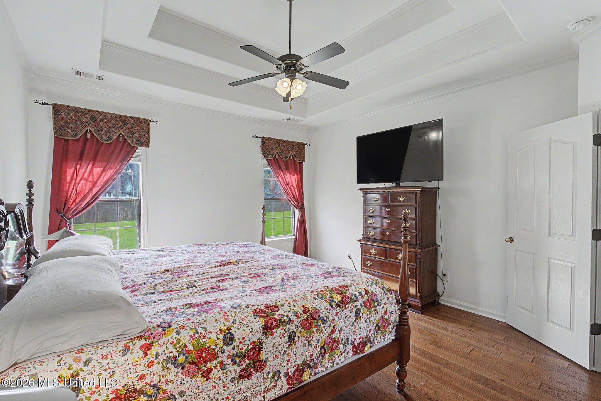 932 Gates Street Hernando, MS 38632 - Photo 24 of 54 Primary bedroom!