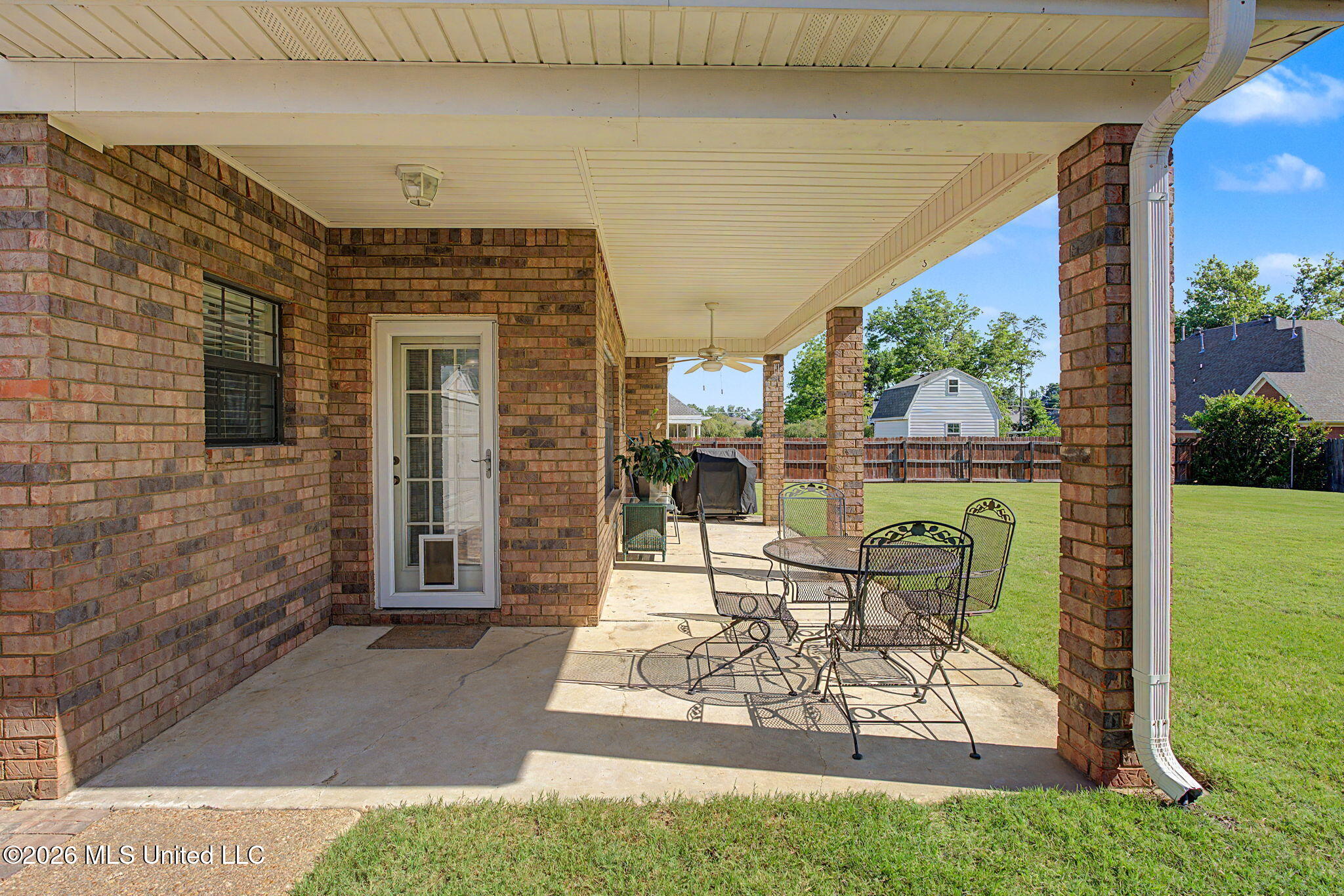 932 Gates Street Hernando, MS 38632 - Photo 39 of 54 Covered back patio!