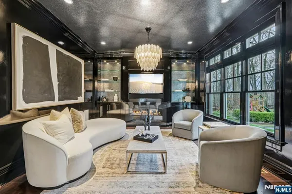 $5,395,000 | 128 Birch Road, Franklin Lakes, NJ 07417