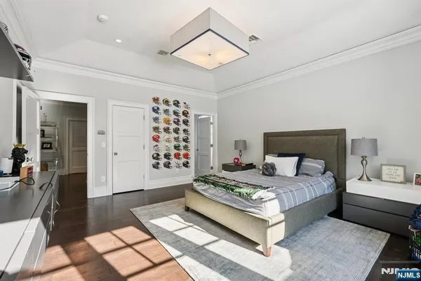 $5,395,000 | 128 Birch Road, Franklin Lakes, NJ 07417