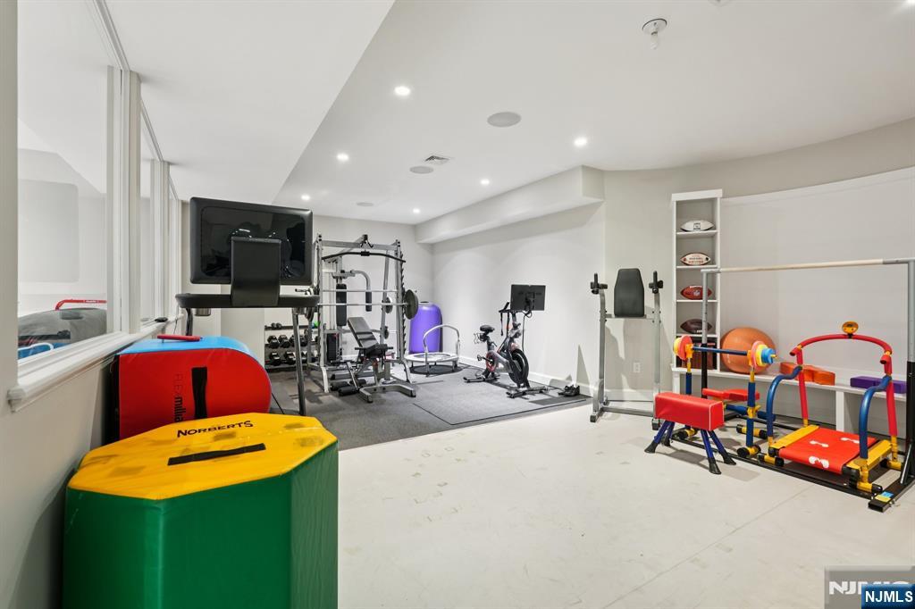 128 Birch Road Franklin Lakes, NJ 07417 - Photo 43 of 50