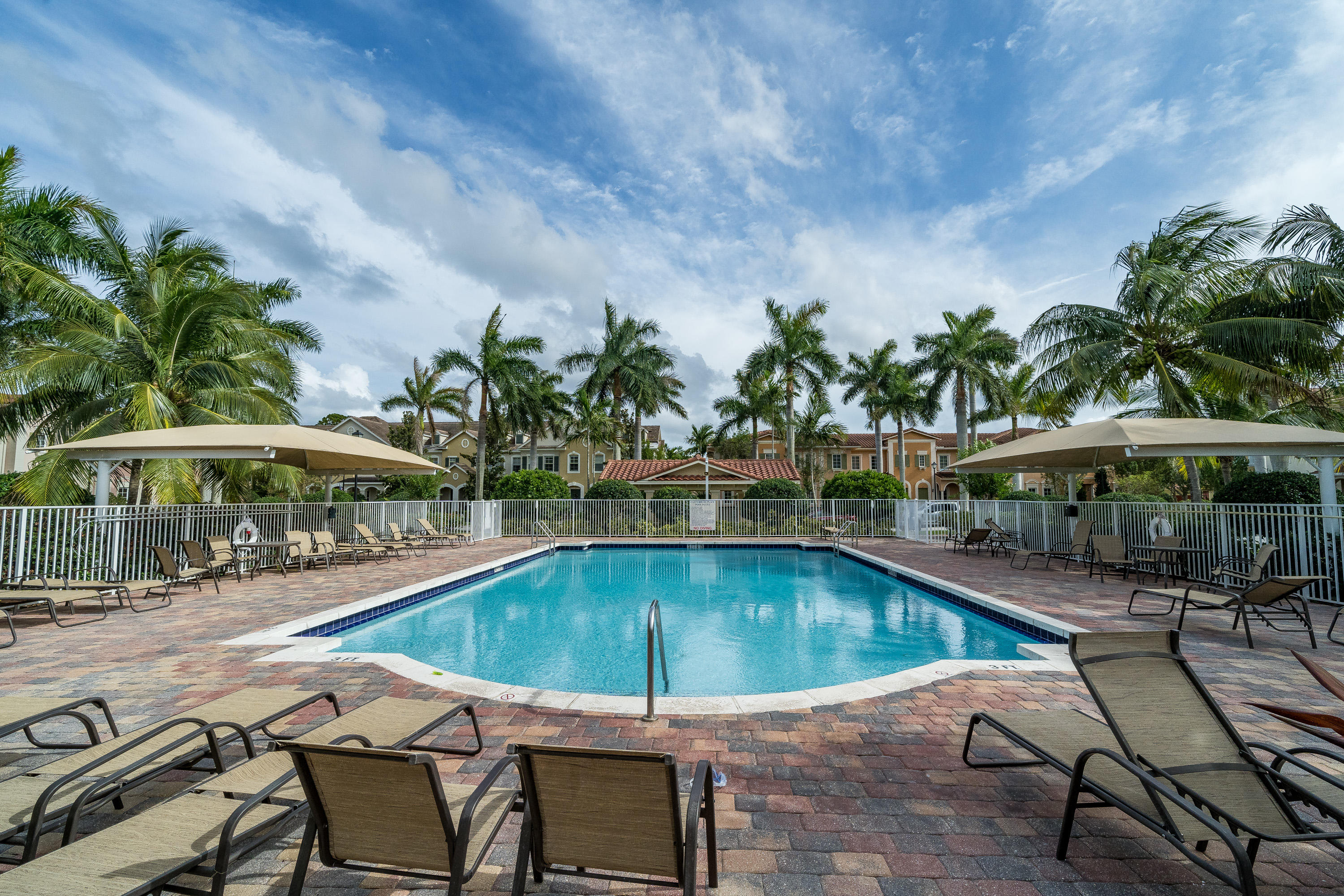 134 Ennis Lane Jupiter, FL 33458 - Photo 32 of 48 134 Ennis Lane Jupiter-57