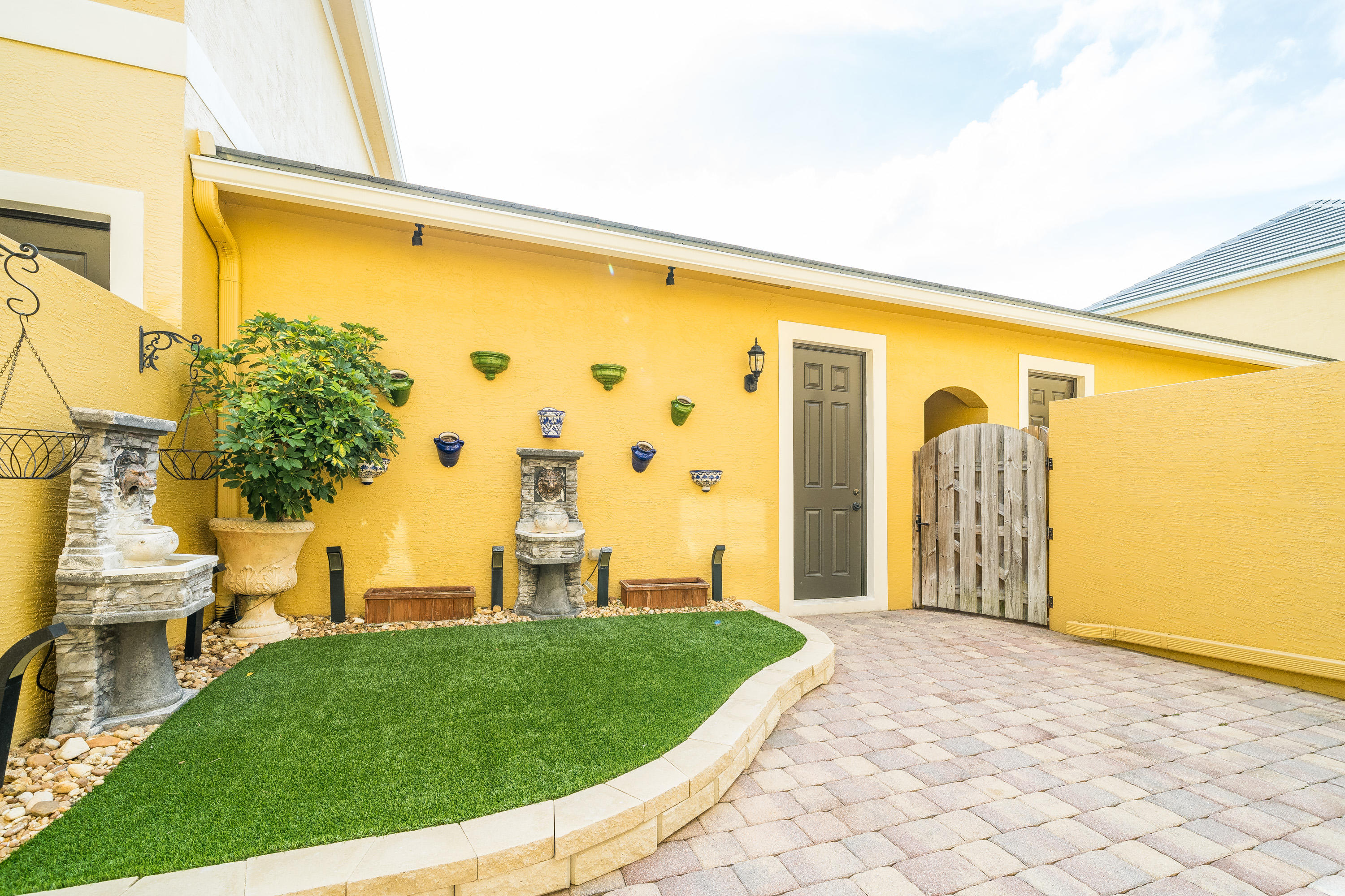 134 Ennis Lane Jupiter, FL 33458 - Photo 44 of 48 134 Ennis Lane Jupiter-41